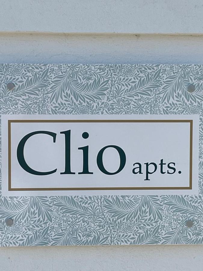 Clio Apartment